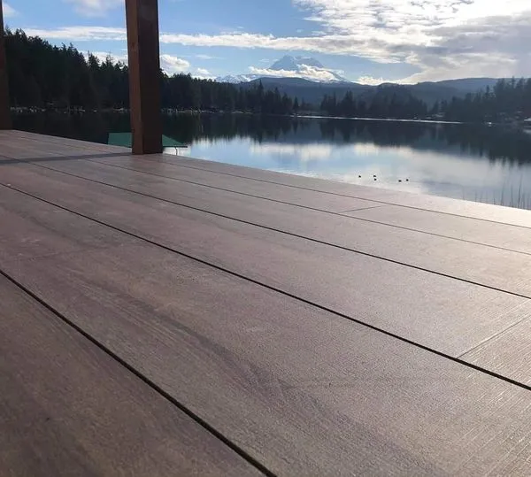 luxury decks seattle